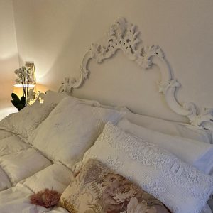 DREAM testata letto
