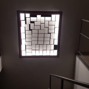 PEOPLE luce che illumina storie